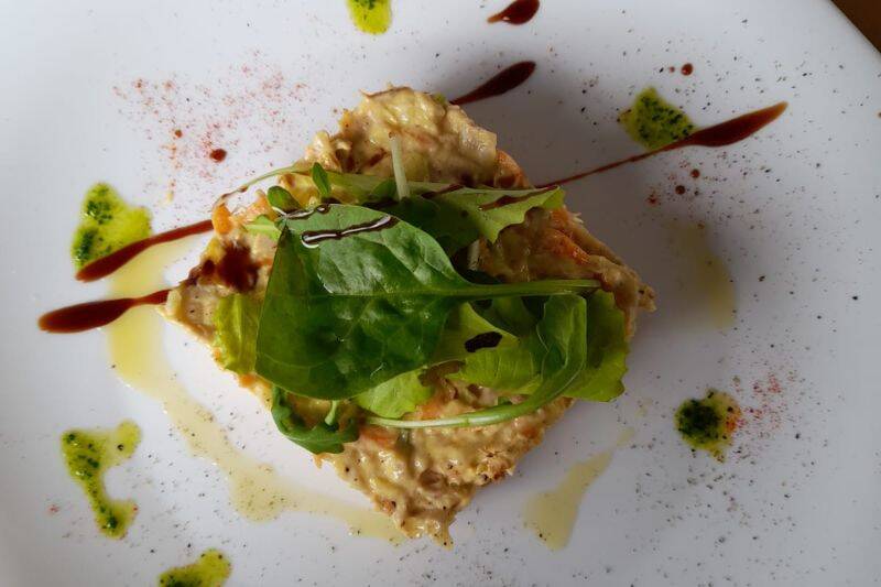Il pranzo, a tavola — Texas Bar Brenta, fotografia VareseNews