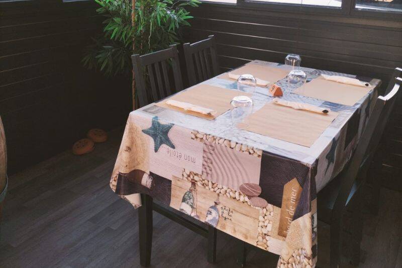 Un posto a tavola — Texas Bar Brenta, fotografia VareseNews